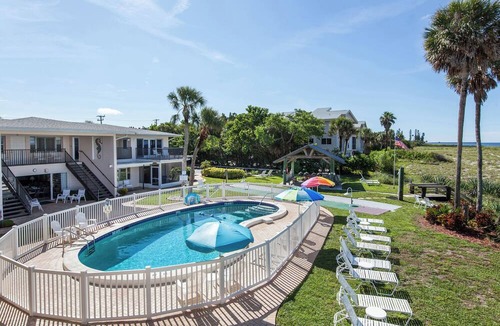 Golden Beach Condo | Directly on the Gulf - Unit 2 - 1 Bedroom - Ground Floor - Sleeps up to 4