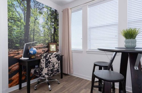 Pelham Apartment | Lux 2 BR w/private 2 bath Mins to Oak Mtn St Park