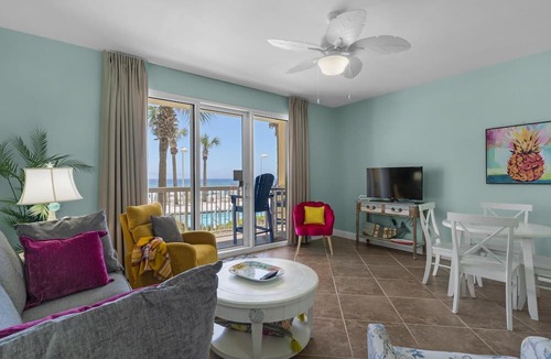 Bahama Beach Condo | Welcome to 1-103 East! GULFFRONT with Beach Service and Free Activities!