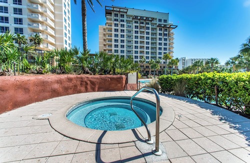 Sandestin Condo | 6th floor Studio with Lake and Golf Course Sunset views - close to the beach-