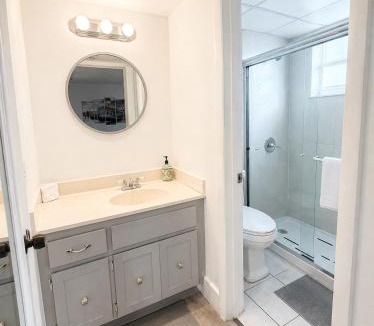 Flagami Apartment | EcoStays Apartment Near Miami Airport 102