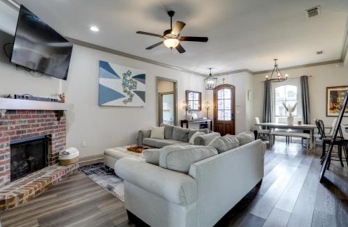 Gonzales House | Updated Home w/Outdoor Entertainment in Gonzales!