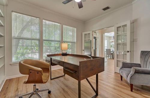Alden Bridge Villa | The Woodlands 4BR Executive Retreat - EV, Baby & Pet Friendly, Near Hospitals & Shopping