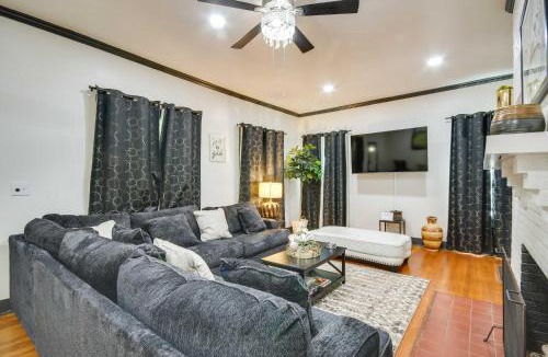 Greenwood House | Family-Friendly Retreat w/Fireplaces in Greenwood