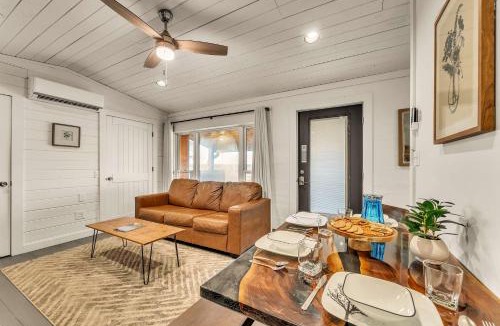 Bryant House | This is IT Cabin with a hot tub fire pit & indoor pool