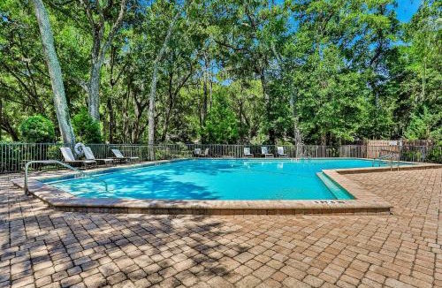 American Beach House | Hotel Side Condo at Amelia Island Plantation with Balcony, WiFi & Shared Pool