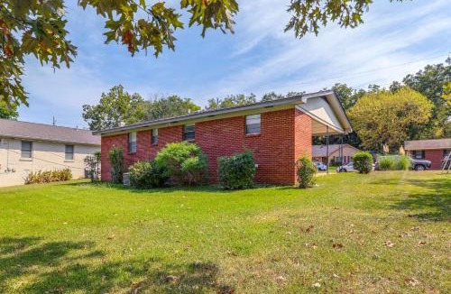 Oxford House | Park Once, Walk to Every Ole Miss Tradition