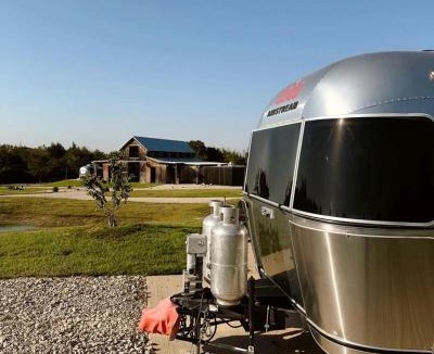 Ennis House | Outstanding Airstream Close to Stunning Hiking Trails in Bristol, Texas