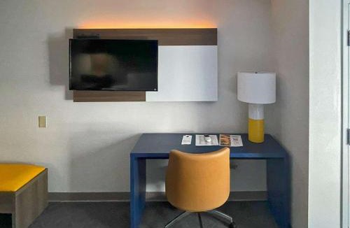 Mobile Hotel | Comfort Suites Mobile-South Alabama University Area