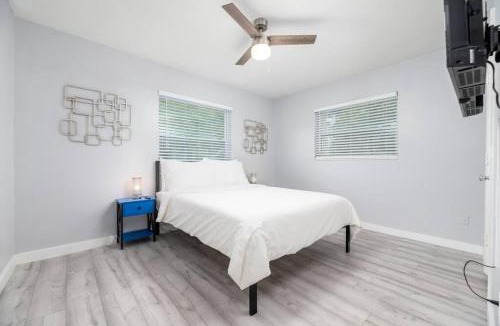 Wilton Manors Apartment | Short Walk to Wilton Drive Apt1