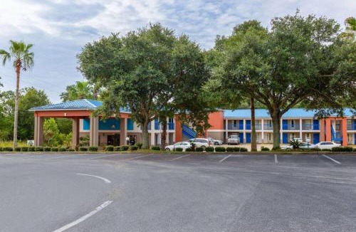 Chipley Hotel | Days Inn by Wyndham Chipley