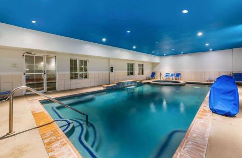 Orange Hotel | La Quinta by Wyndham Orange