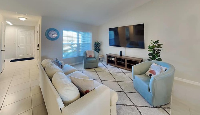 Sea Breeze Lake Villa B by Distinctive Beach Rentals