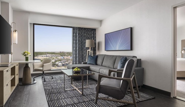 Loews Arlington