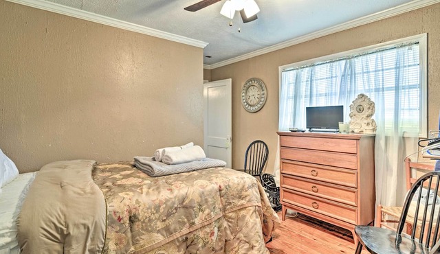 Oxford Home on Private Land < 7 Mi to Dtwn!