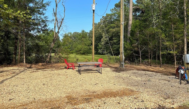 Campsite out of Starkville Mississippi. Great for MSU Games and Activities.