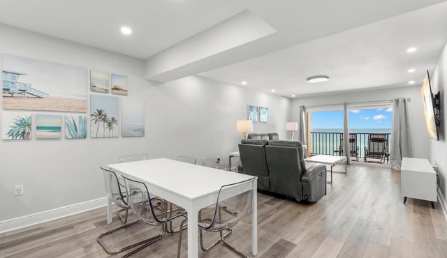 Las Brisas 306 by Distinctive Beach Rentals