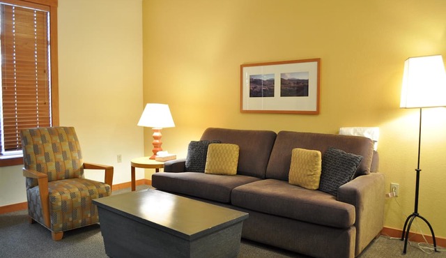 Village 2416 White Mountain Lodge in Mammoth Lakes