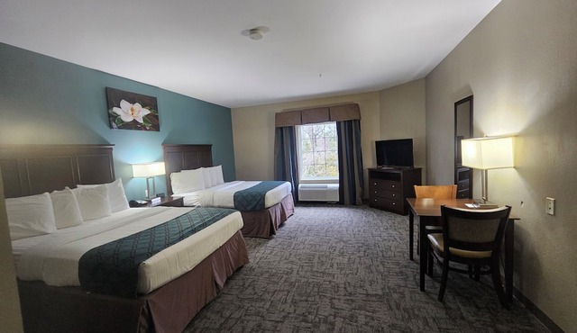 Heritage Place Hotel & Suites
