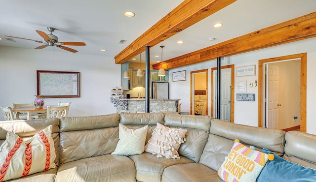 Lewis Smith Lake Retreat w/Dock & Deck!