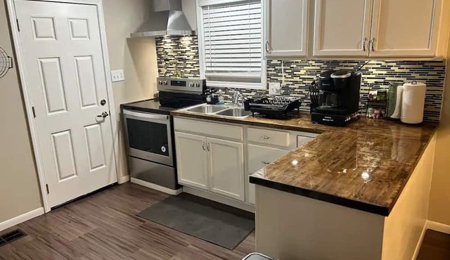 Cozy 1-bedroom house with WiFi, AC in enjoyable McComb