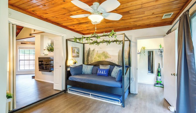 Families Welcome! Texas Home Near Lewisville Lake