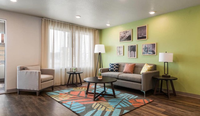 WoodSpring Suites Cocoa Beach - Rockledge