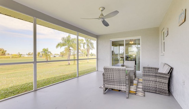 Centrally Located Home in Rotonda West w/Patio