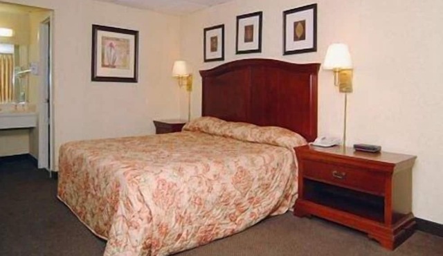 Rodeway Inn Conference Center El Dorado