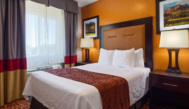 Best Western Plus Zion West Hotel in La Verkin