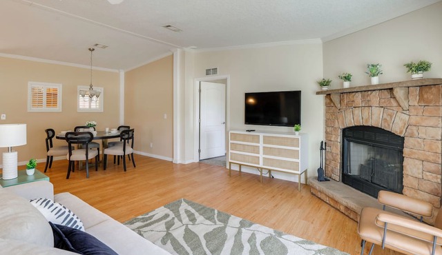 Pool Access! Spacious Home Near Wekiwa Springs
