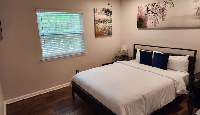 3 miles to FSU-Midtown Luxe-Comfy High End Beds