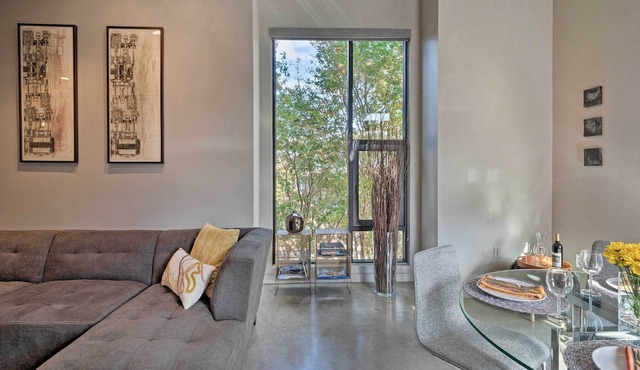 Urban Escape in SoLA w/Private Patio! in Austin