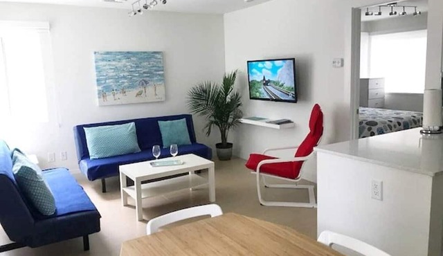 Apt. # 1 Bermuda Blue Beach Club - (1/1)