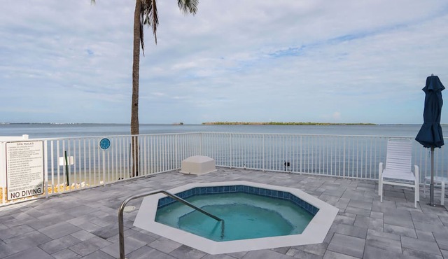 Newly Renovated Two Bedroom Condo with Stunning Views! Sanibel Harbour Resort 437 - B