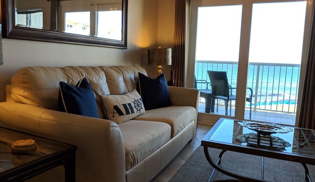 (519) Paradise Found in this Stylish, high end condo. Stunning Views!