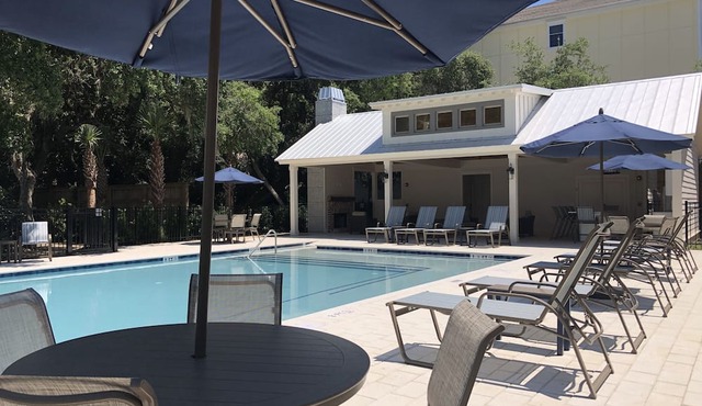 Endless Summer @ Ocean Oaks 4 bedrooms, 4.5 bathrooms in Jekyll Island
