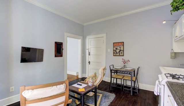 Vibrant Chic Midtown | Near Overton & Cooper-Young in Memphis