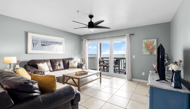 Bayfront Paradise-Steps to Sand, Pool, Kayaking