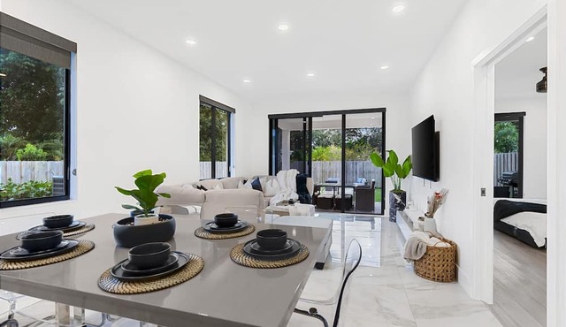 Fox Grand Residence- 6bd, 2 Pools & Pool Table