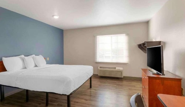 Cozy Studio 6 Pelham|1 Full Bed, Smoking| Kitchen