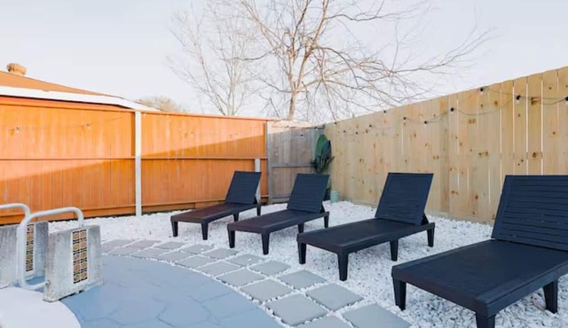 Luxury retreat 16 Guests Game room Gym Outdoor oasis NRG