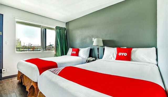 Premium 2 Full Bed Smoking