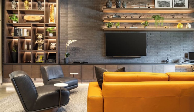 Wynwood Condo, Walk to Restaurants & Nightclubs! in Miami
