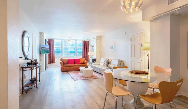 Lovely One-Bedroom Partial Oceanview Condo at Ocean Manor Resort