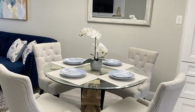 Stylist Sarasota Home near Downtown, Beaches, Airport