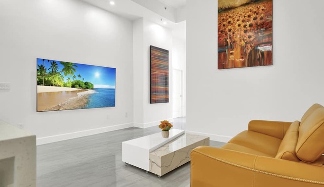 Downtown Miami Brickell 3 Bedrooms HighCeiling loft in Miami