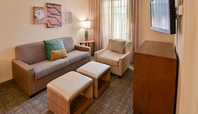 Pets are Allowed HERE! Large Suite! w/Onsite Pool, FREE Breakfast!