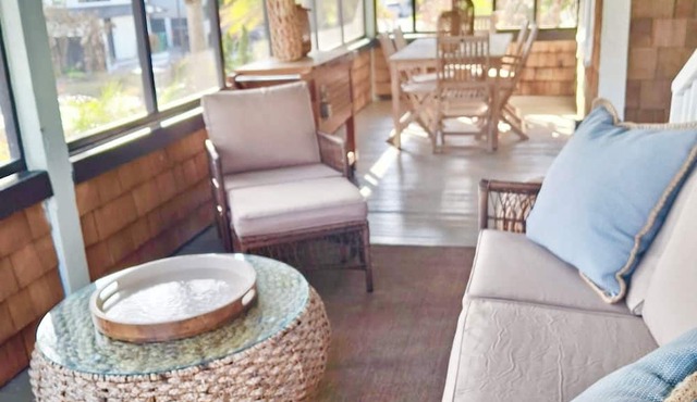 Beach Cottage II, near the beach, TPC Sawgrass, Mayo Clinic & Ponte Vedra Beach
