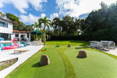 Villa Orlena, Luxury Pool Villa in Coconut Grove